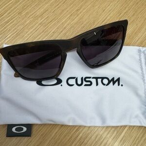 Oakley Brown Tortoise Frame Sunglasses with Gray Lenses